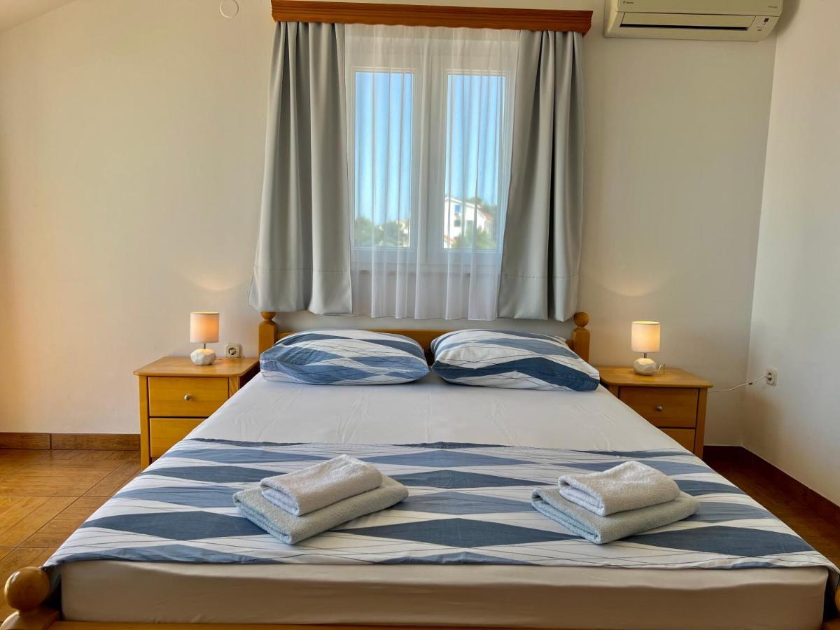 Vespera Apartments Bol Kültér fotó