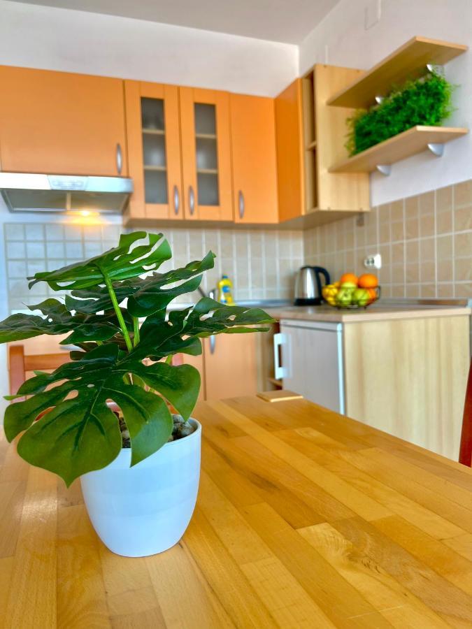 Vespera Apartments Bol Kültér fotó